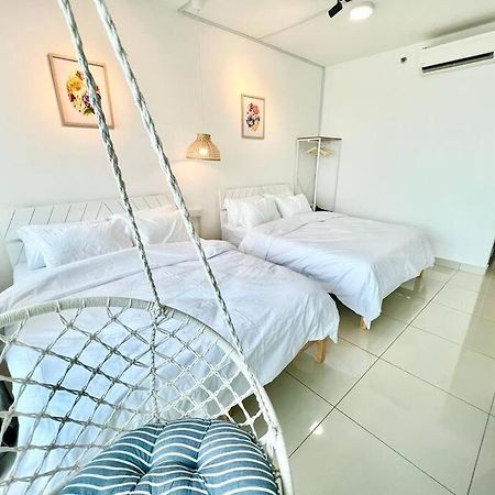 B Setia Alam 1-5 Pax Cozy Home Wifi&Tv Studio 3 Beds Trefoil Shah Alam Exterior photo