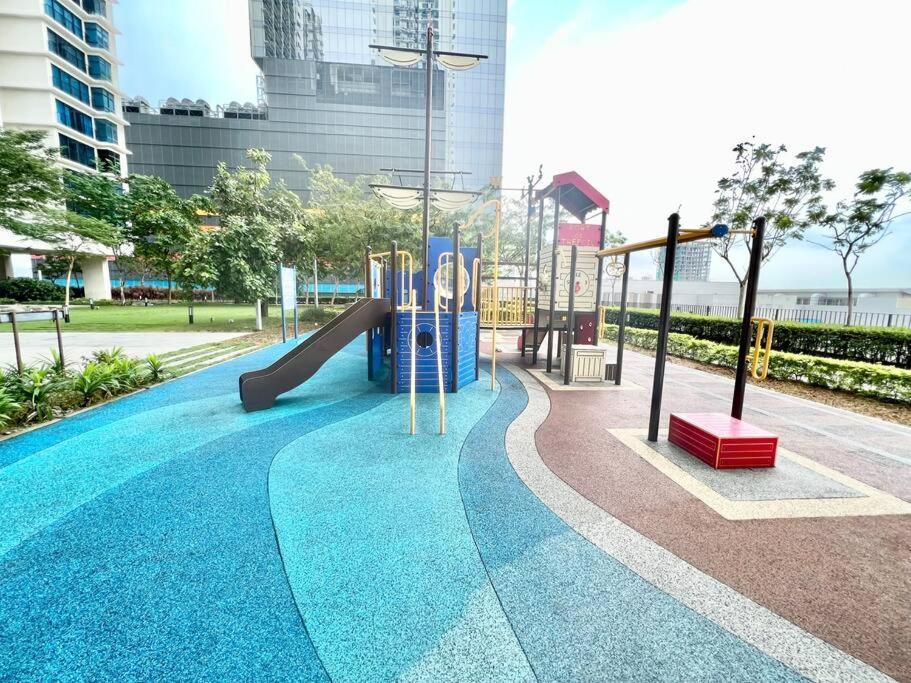 B Setia Alam 1-5 Pax Cozy Home Wifi&Tv Studio 3 Beds Trefoil Shah Alam Exterior photo